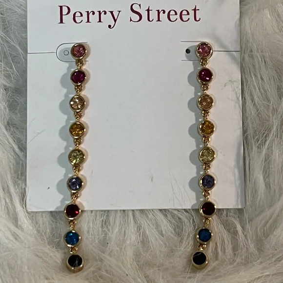 Perry Street earrings - Picture 1 of 4